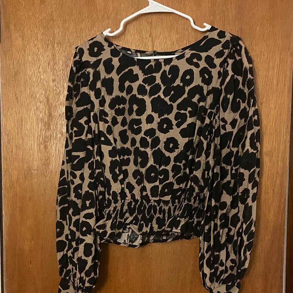Leopard Print Cropped Smock Top